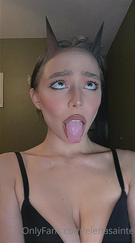 elenasainte buena estrella porno galerías