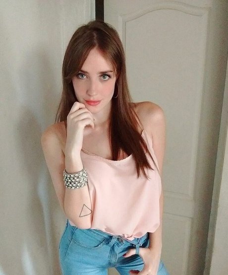 Magui Ansuz art de star du porno galerie
