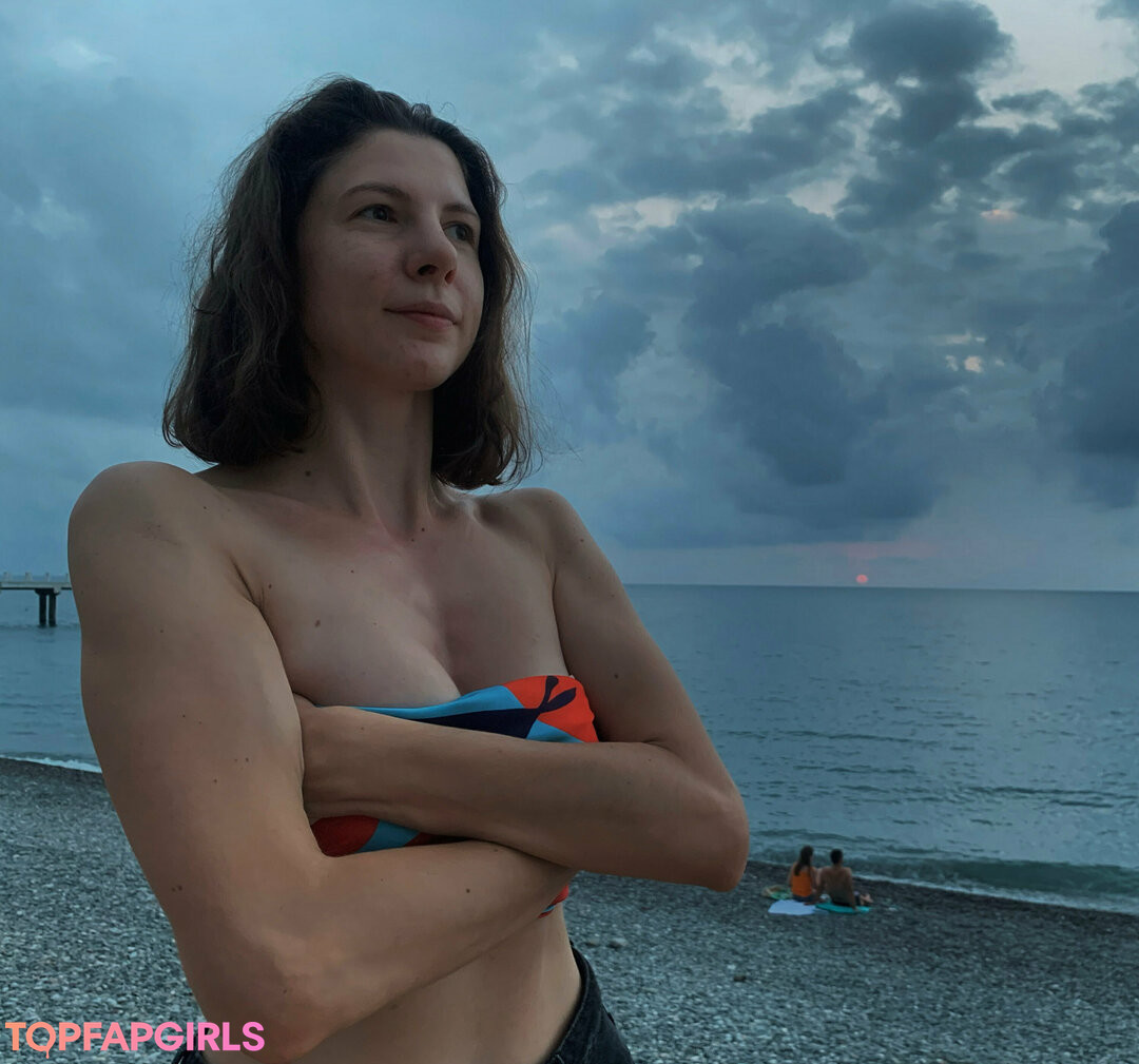 anntallogy profile image