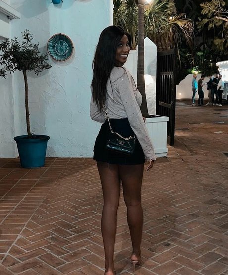 Ainett Stephens sexo estrella archivo