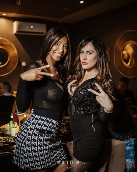 Ainett Stephens mejor estrella fotos