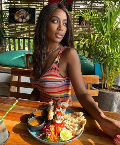 Ainett Stephens étoile photo