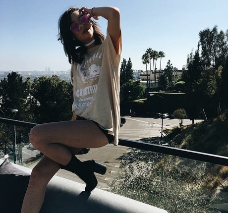 Amanda Steele star du porno xxx img