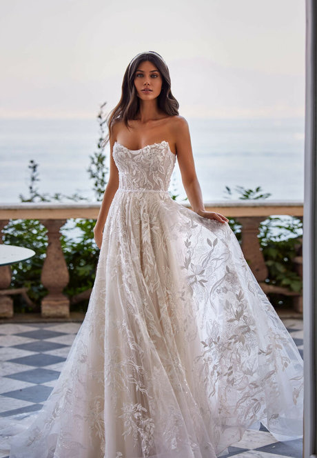 Victoria Bronova modèles nus photo