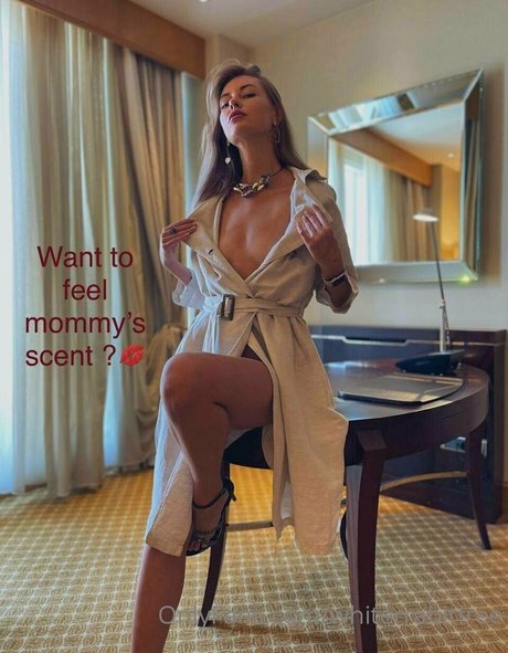 whiterrabitfree top star photos