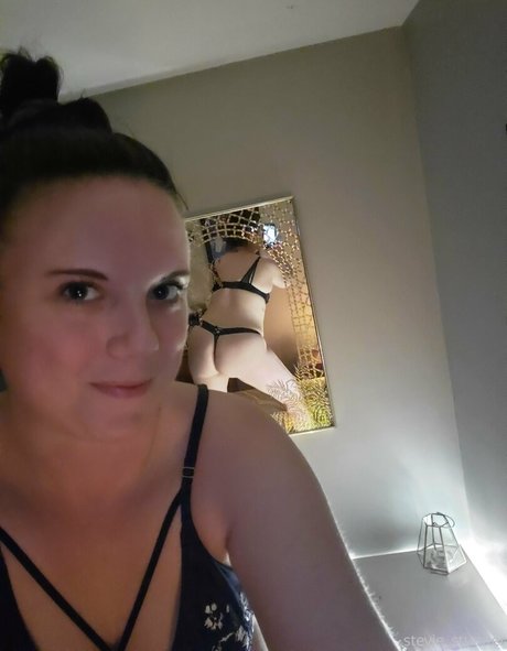 stevie stunner pornstar naked picture