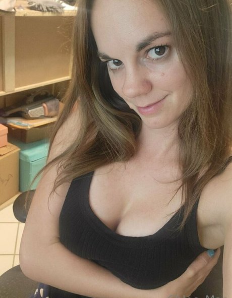 chloe mae actriz xxx fotos