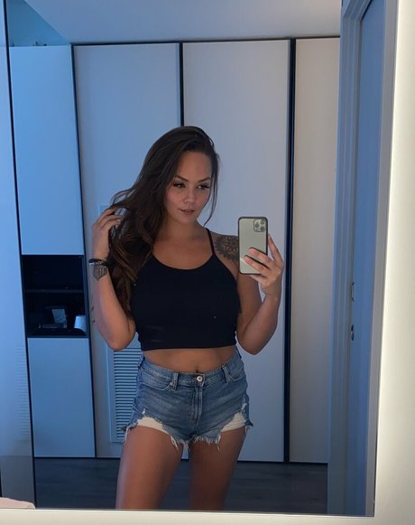 Fergie793 estrella pornografica fotos