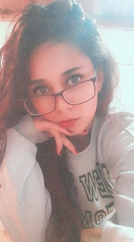 queenvcsext adult actress pic