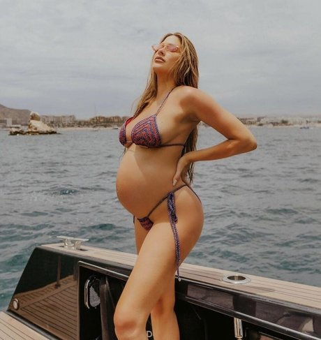 Barbie Blank haut modèle galeries