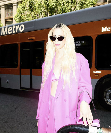 Hila Klein modèle exclusif photo