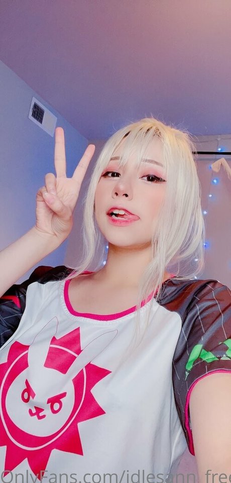 idlesann free mejor modelo galerías