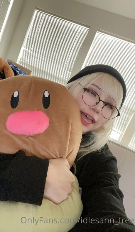 idlesann free star du sexe img