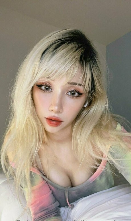 idlesann free estrella porno de alta calidad galería