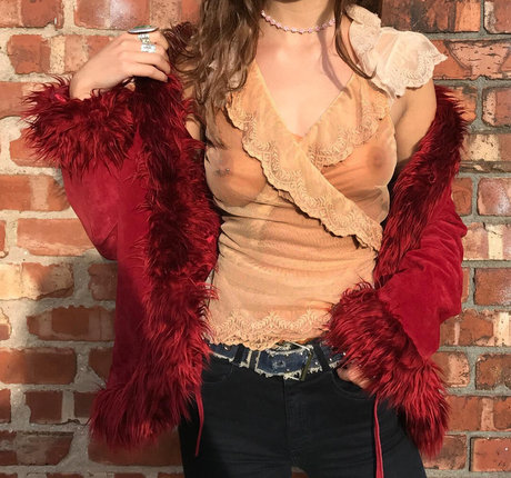 Depop Wins star perfect pics