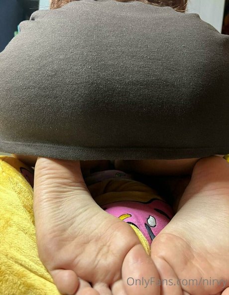 Nirvy pornstar naked pictures