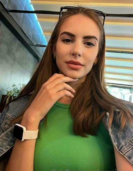 wrenirene xxx estrella porno galerías