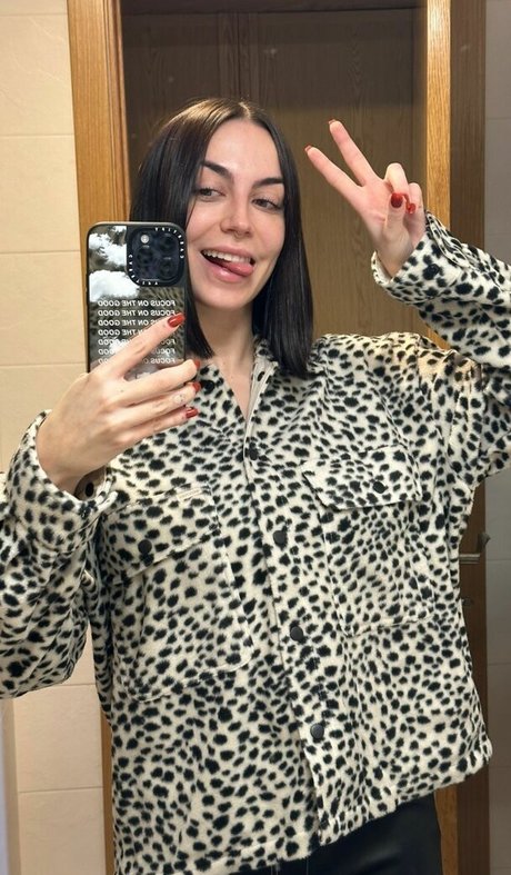 Maria Valero estrella porno atractiva galería