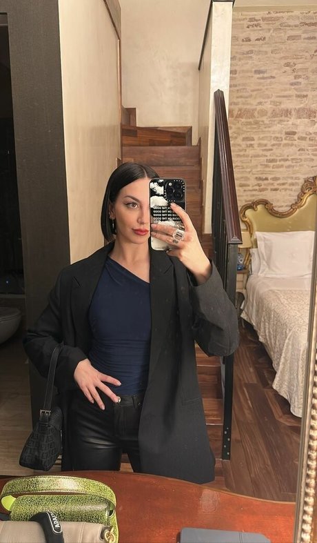 Maria Valero art modèle photos