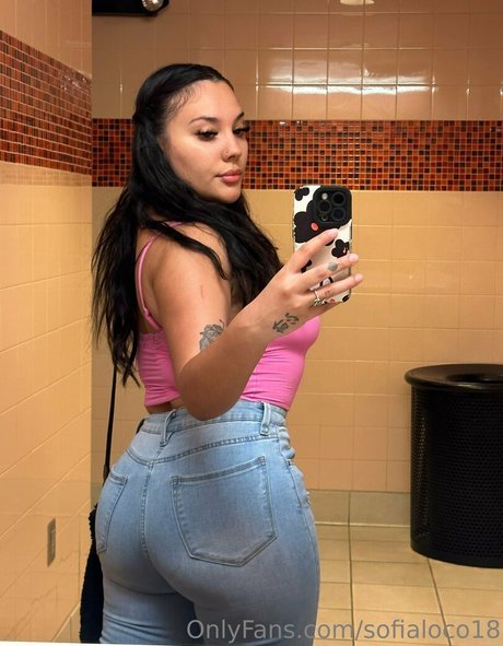 sofialoco18 nudes model photos