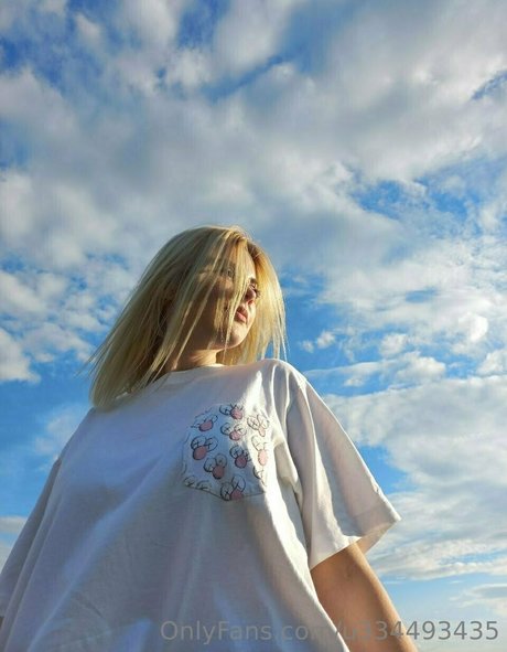 dragonb0rn actrice érotique galeries