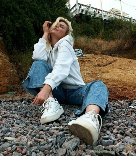 dragonb0rn étoile sexy photos