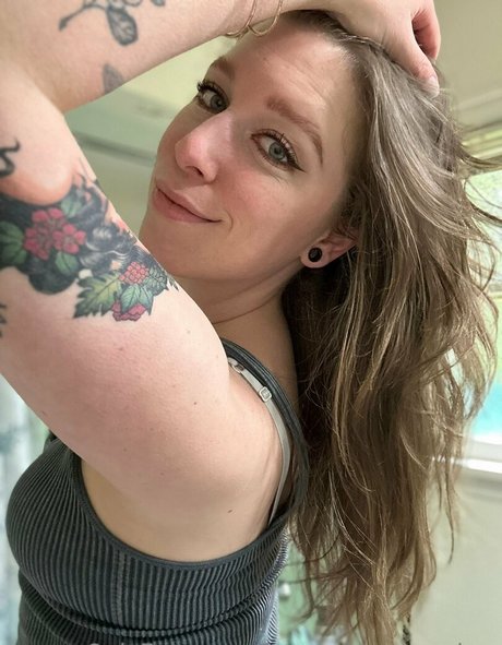 free perky peaches actriz sexual galerías