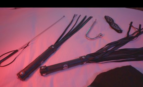 parallaxxx model naked picture
