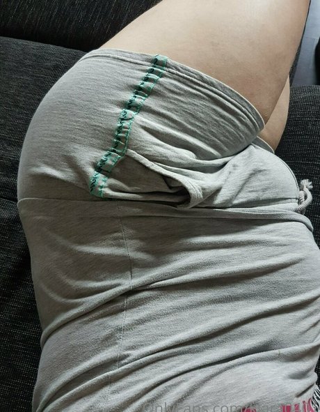 kjara0401 estrella porno xxx galería