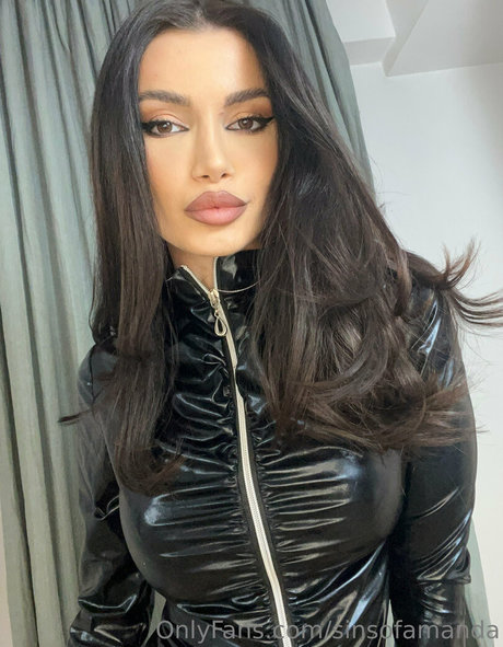 sinsofamanda Miniatura