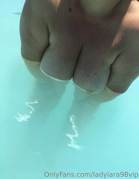 ladylara98vip modelo exclusivo imagen