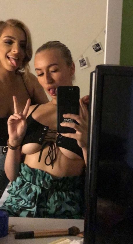 Lauren Day desnudos de estrellas foto