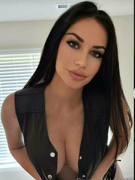 divorcedhotwife star du porno exclusive photo