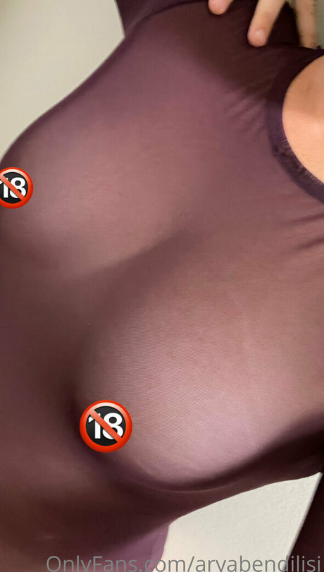 aryabendilisi desnudos estrella porno foto