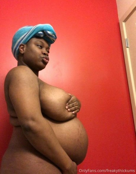 freakythickums pornstar high quality image