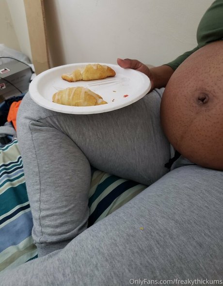 freakythickums pornstar sexy pics