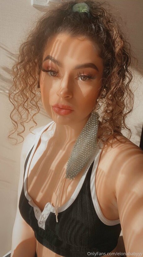 elonababyy actrice exclusive image