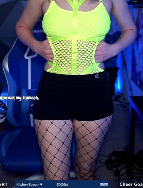 IceTokki actriz foto