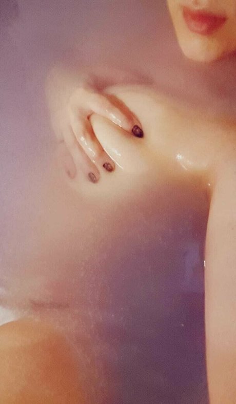 Lunaticalwitch star du porno gratuite photos