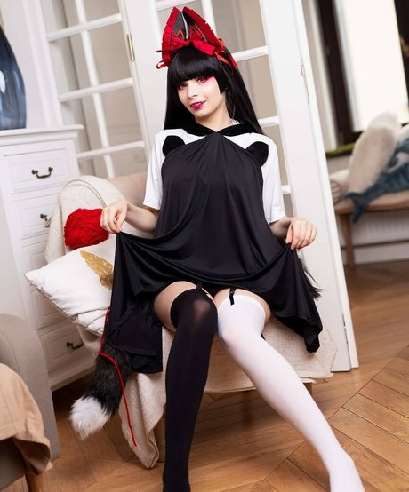 Akariia Cosplay Miniature