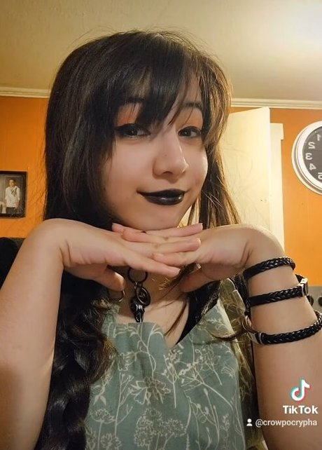 Crowpocrypha Miniature