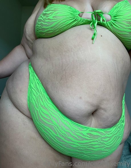 ceciliaxemily haut de star du porno des photos