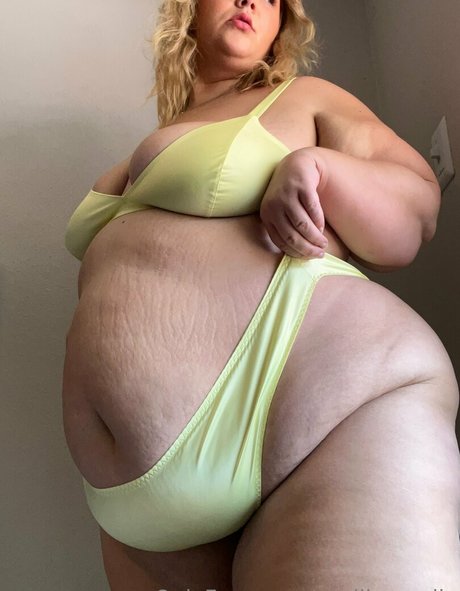 ceciliaxemily modelo hermosa archivo