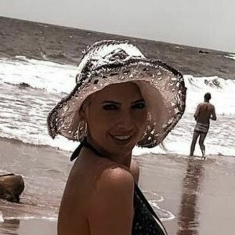 Tamara Bella xxx star du porno img