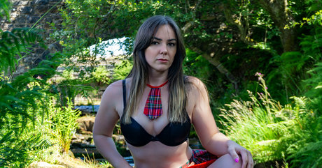 aprilfeelixfree buena actriz imágenes