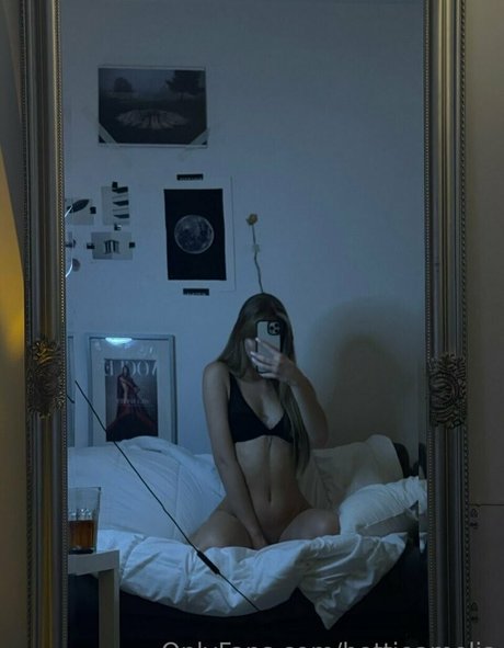 privateamelia actriz caliente recopilación