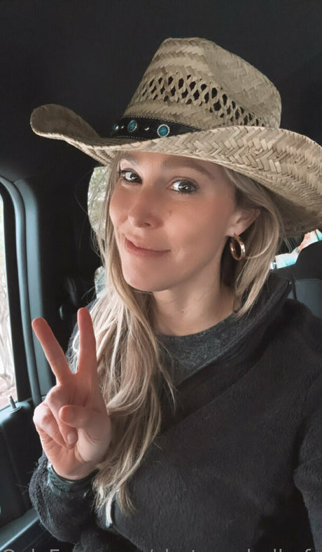 shut upshelbyfree estrella porno foto