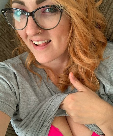 Della M actrice adulte photos