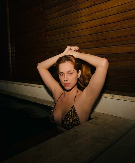 Sophia Abrahao erotic star pic