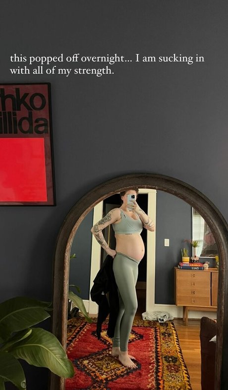 Ireland Baldwin star du porno chaude collection